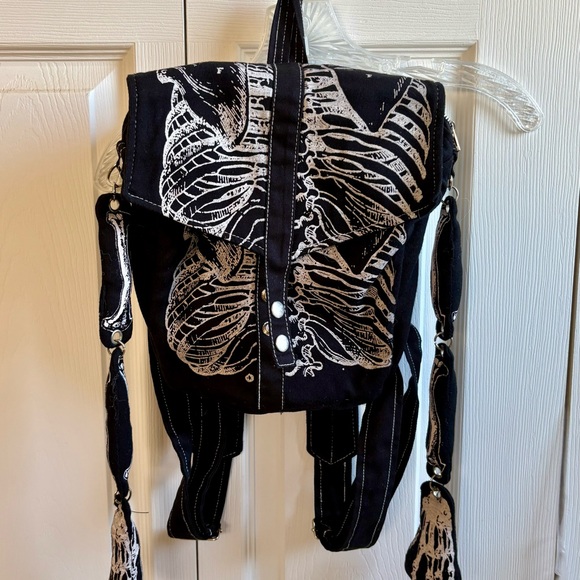 Hot Topic Black and White Skeleton Backpack - Picture 1 of 5